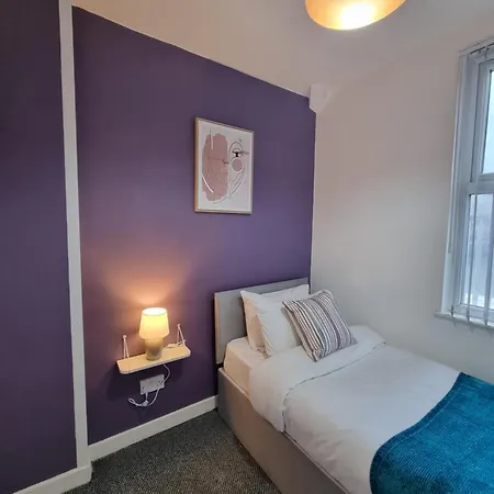 Charming Apartments - Spacious Townhouse Near City Centre And Docks, Free Parking Liverpool Buitenkant foto