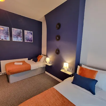 Charming Apartments - Spacious Townhouse Near City Centre And Docks, Free Parking Liverpool Buitenkant foto